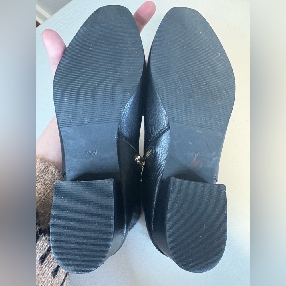 Talbots Dakota Ankle Boots | Women’s 7.5 | Black Pebbled Leather - Picture 11 of 11